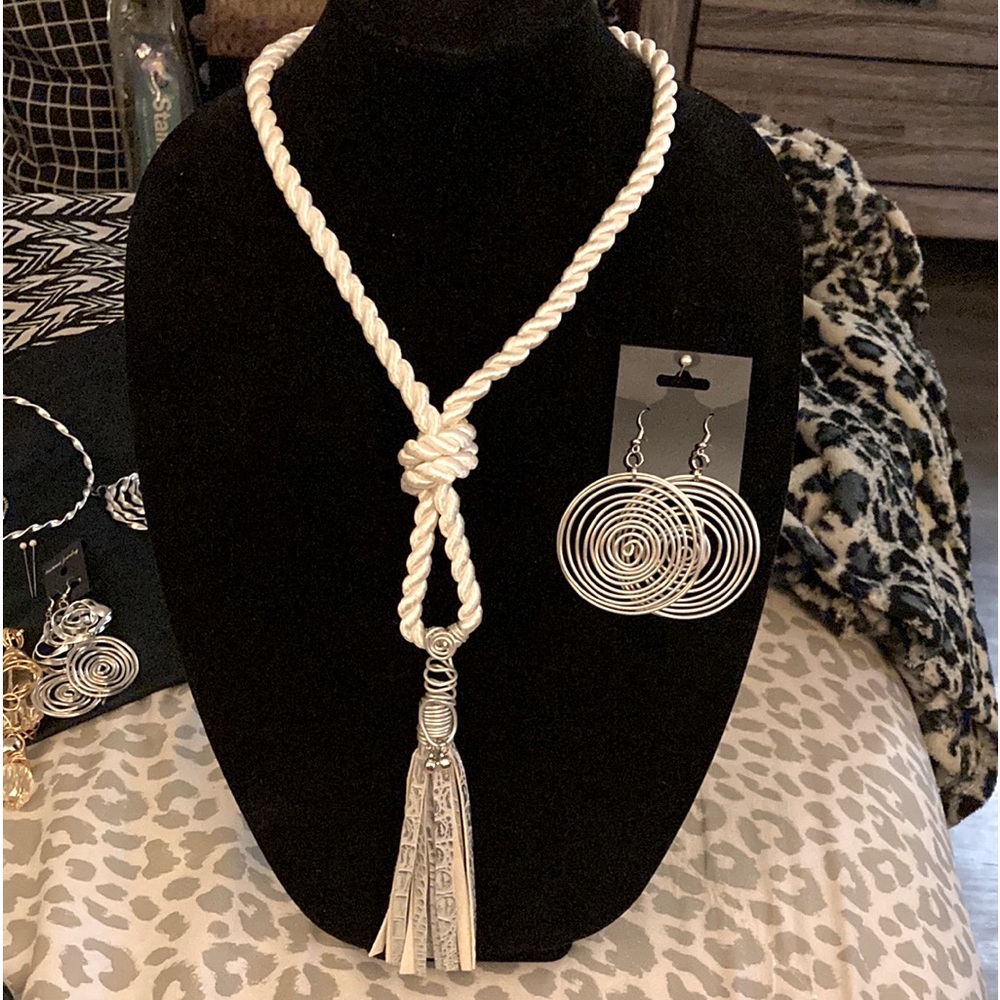 Large rope tassel necklace